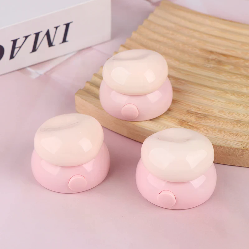 Pudełko na mini krem do twarzy – Lip Balm recenzja i cena